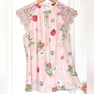 Express Pink Floral Lace Halter Top Sz M Romantic Fairycore Cottagecore Feminine